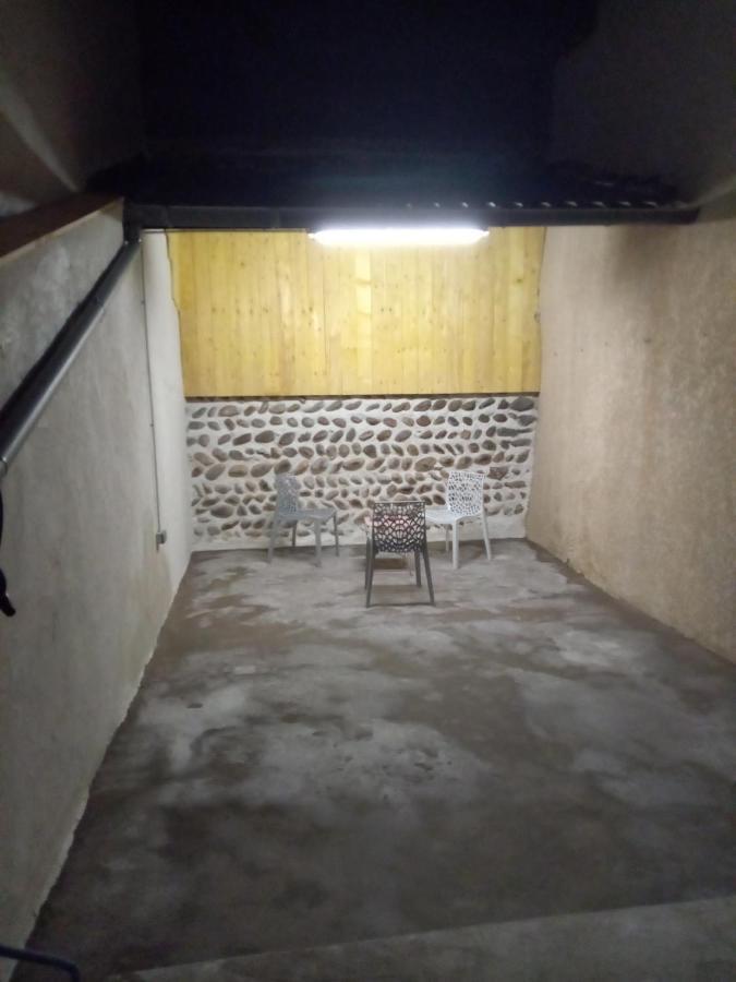 Au P'Tit Bonheur Apartment Saint-Rambert-d'Albon Exterior photo